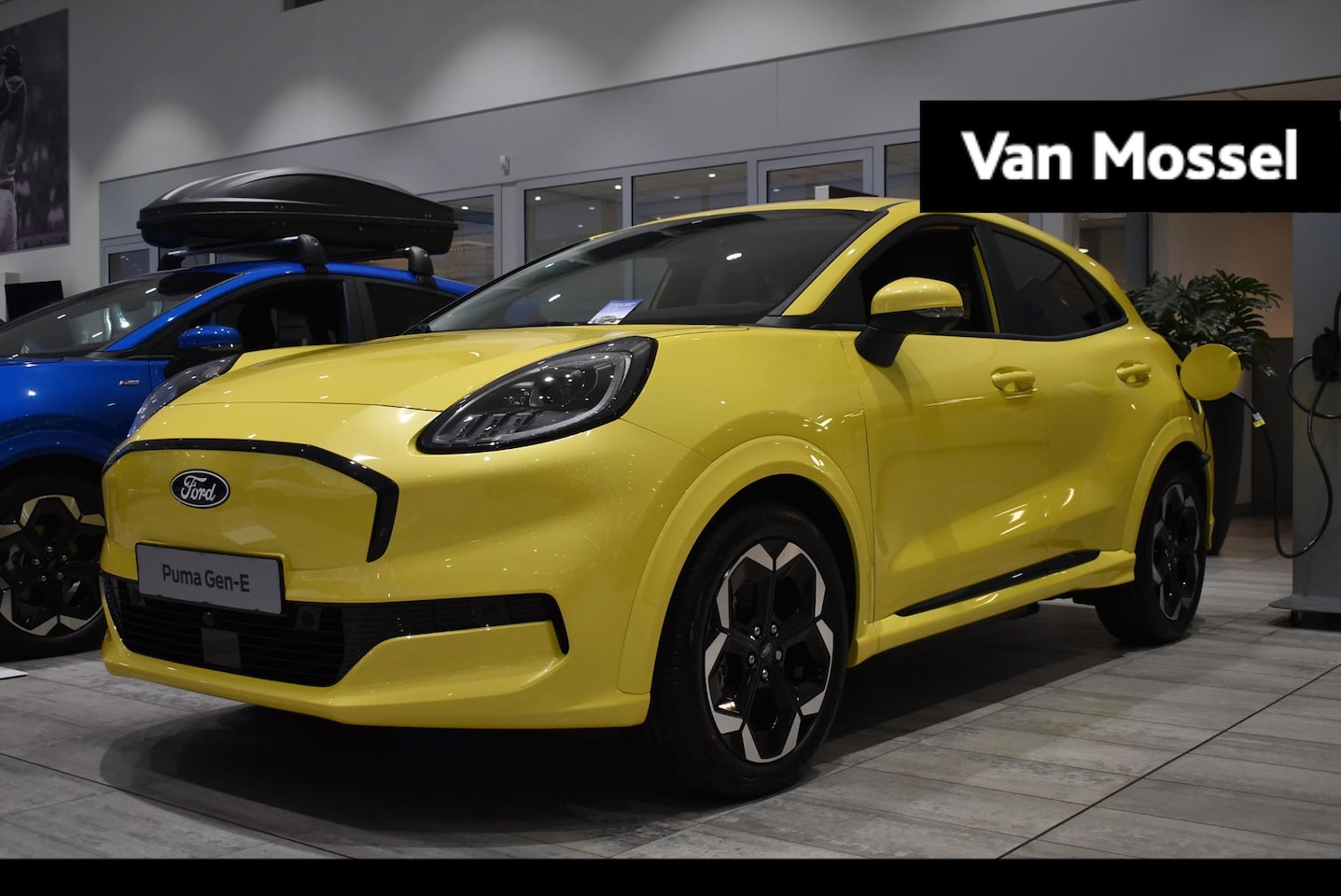 Ford Puma Gen-E - Premium 44 kWh | Showroom Voorraad | €3000.- Korting | Electric Yellow | Winterpack | Driv - AutoWereld.nl