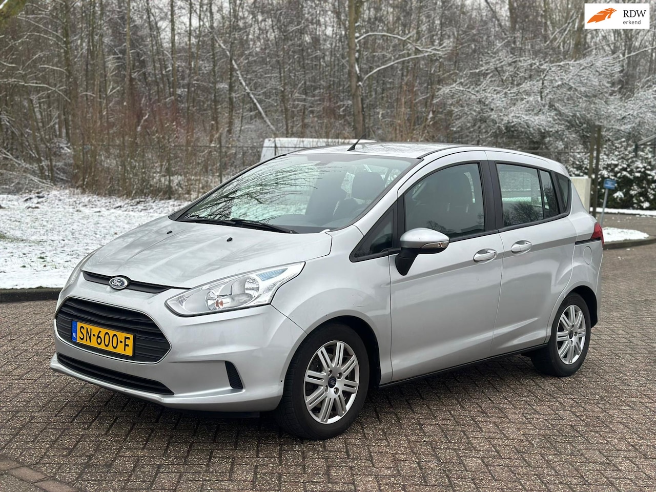Ford B-Max - 1.4/AIRCO/PARKEERSENS VOOR-ACHTER/SCHUIFDEUREN/TREKHAAK/VERWARMDE VOORST - AutoWereld.nl