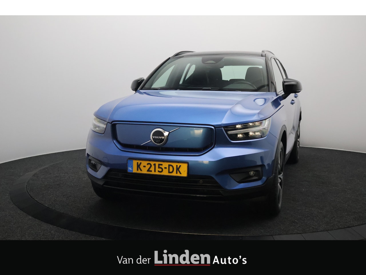 Volvo XC40 - Recharge P8 AWD R-Design 408PK SOH 93,1% | Trekhaak | 360° Camera | Google Infotainment - AutoWereld.nl