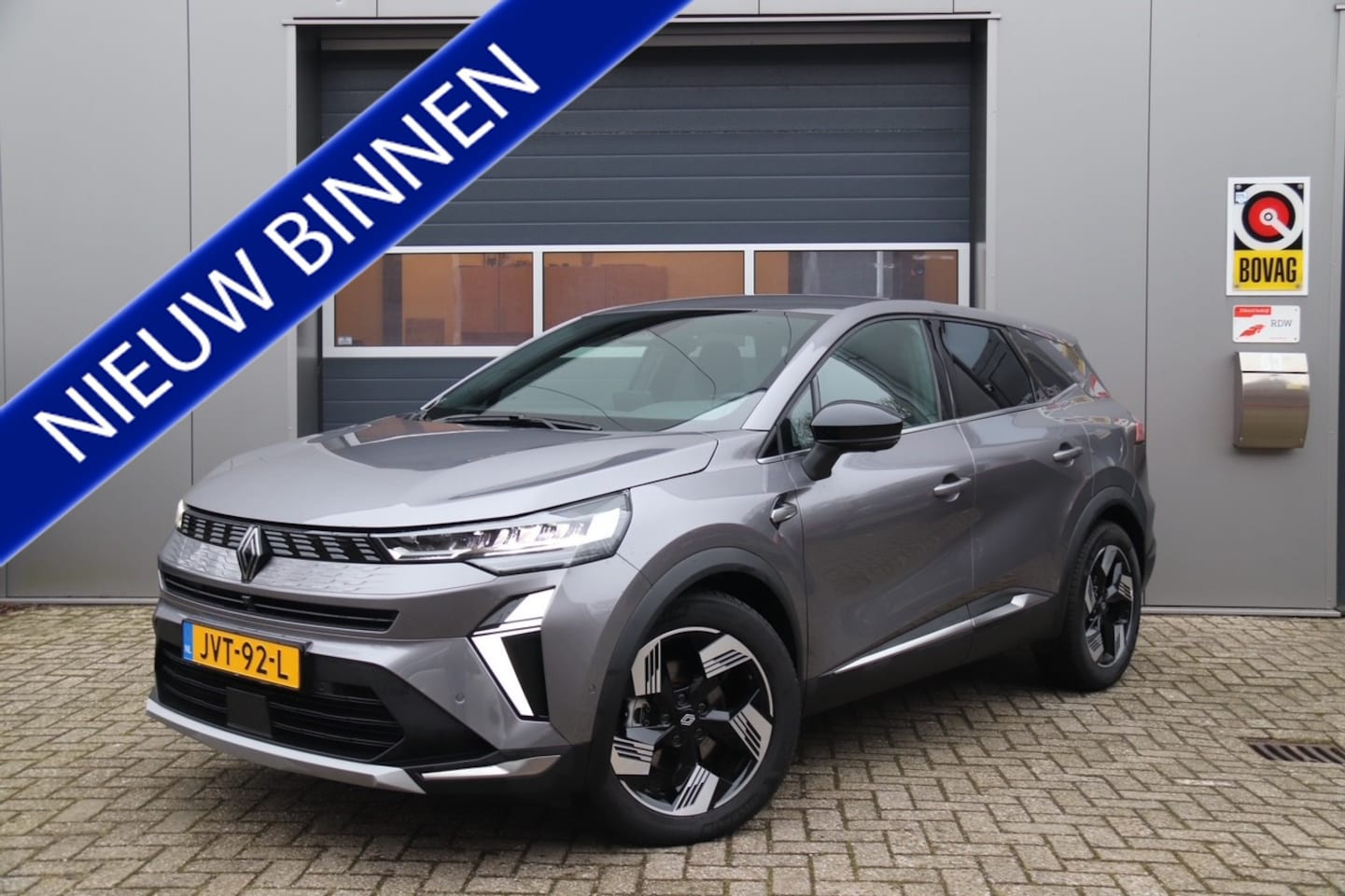 Renault Symbioz - 1.6 E-Tech full hybrid 145 iconic, Stoel & Stuurverwarmd, 360 Camera, Carplay - AutoWereld.nl