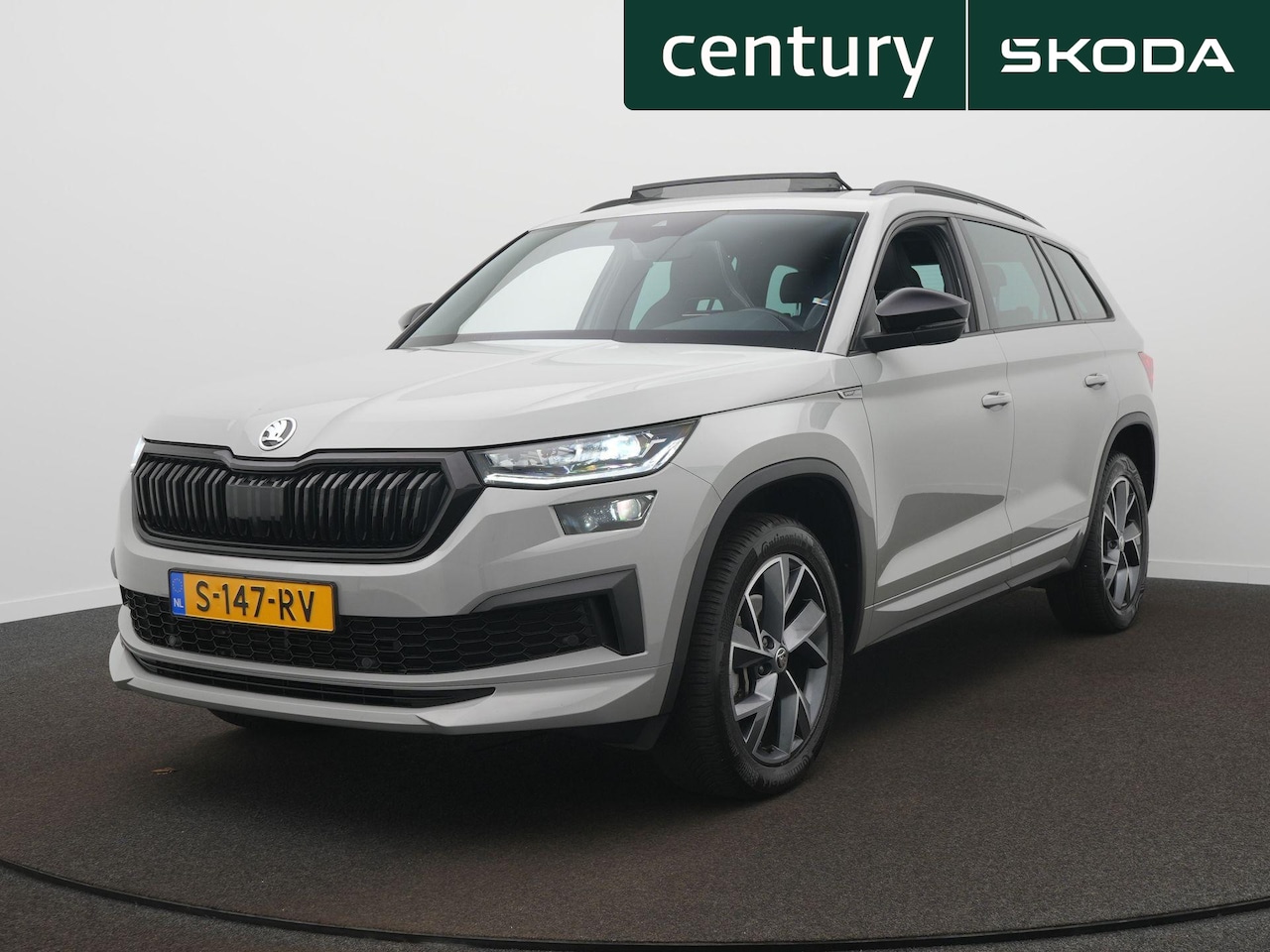 Skoda Kodiaq - 1.5 TSI Sportline Business 7p. Panorama-Dak - Navigatie - Trekhaak - Clima - Camera - AutoWereld.nl