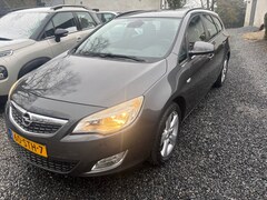 Opel Astra Sports Tourer - 1.4 Turbo Sport AIRCO