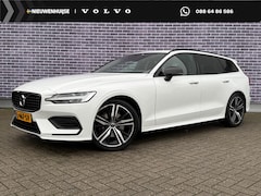 Volvo V60 - 2.0 B3 Momentum Advantage | Trekhaak | Advantage Styling Pack l Getint Glas | 19" | CarPla