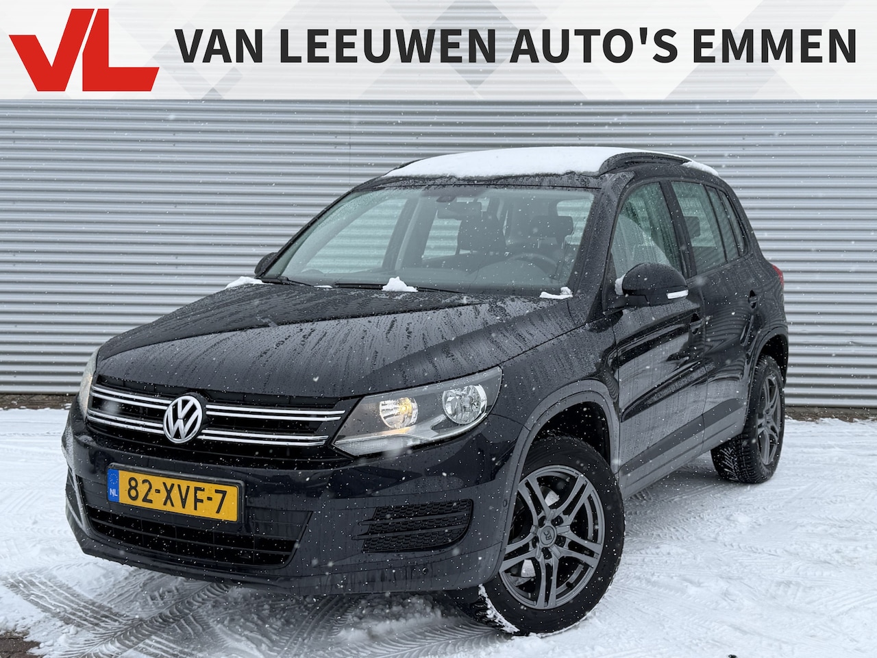 Volkswagen Tiguan - 1.4 TSI Comfort&Design | Nieuw Binnen! | Cruise | Trekhaak | Sensoren - AutoWereld.nl