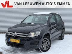 Volkswagen Tiguan - 1.4 TSI Comfort&Design | Nieuw Binnen | Cruise | Trekhaak | Sensoren