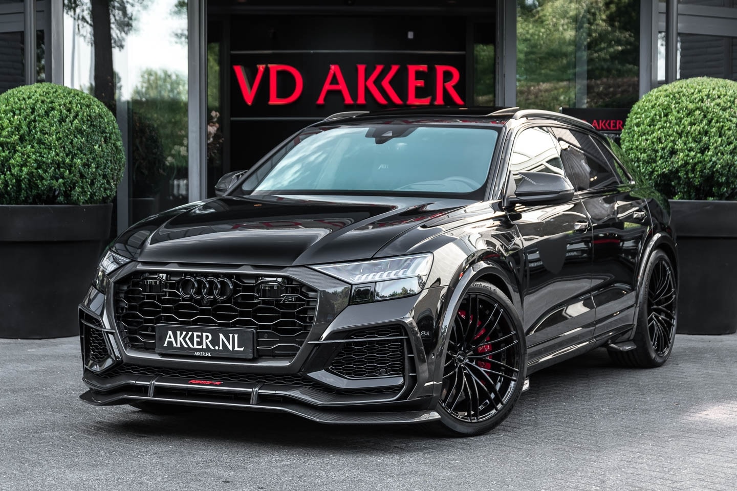 Audi RSQ8 - RSQ8-R ABT (1 van 125) 740 pk | Carbon | Np.367k | Garantie 2027 - AutoWereld.nl