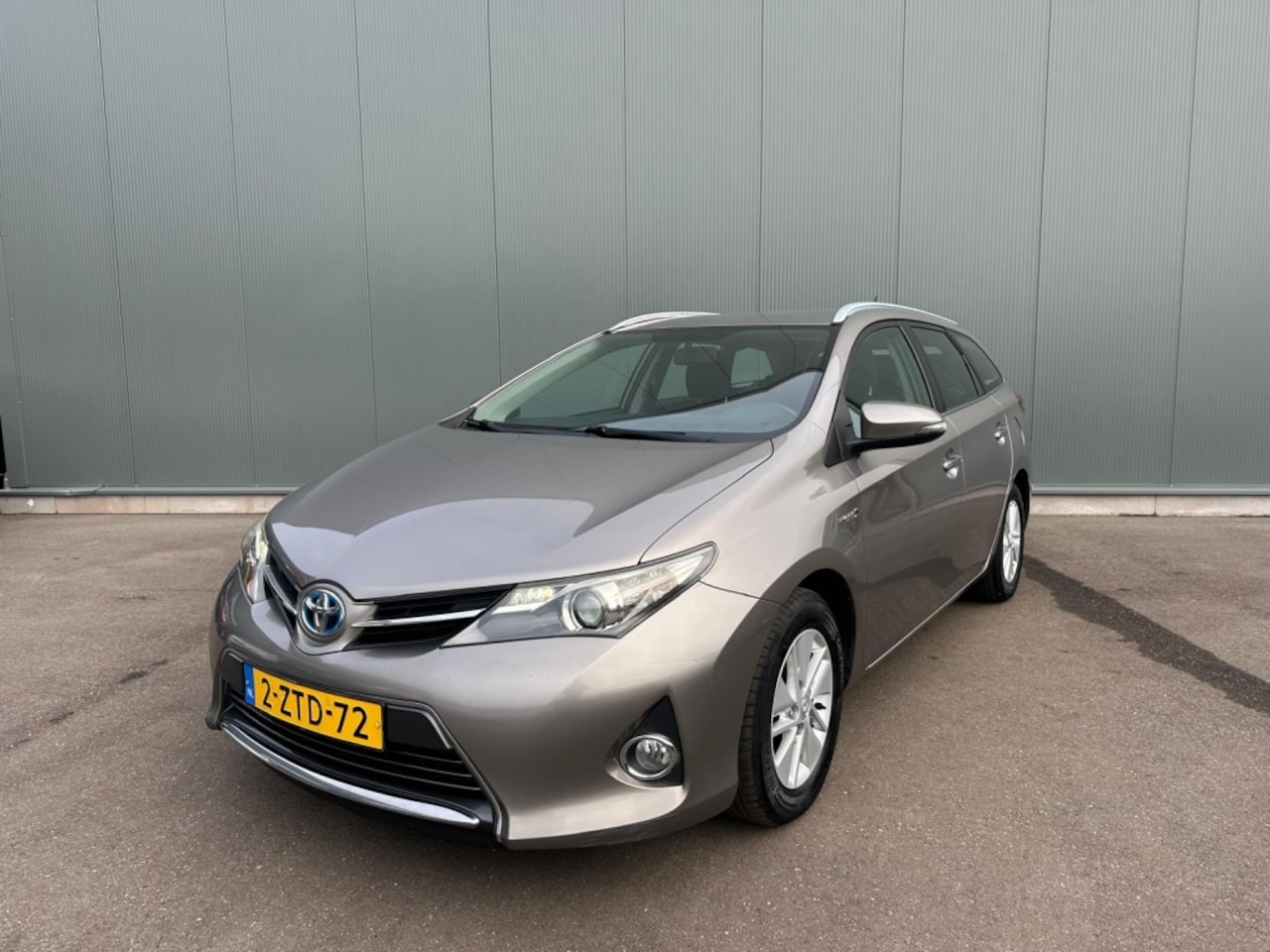 Toyota Auris Touring Sports - 1.8 Hybr. Aspiration CAMERA | ONDERHOUDSBOEKJE ! - AutoWereld.nl