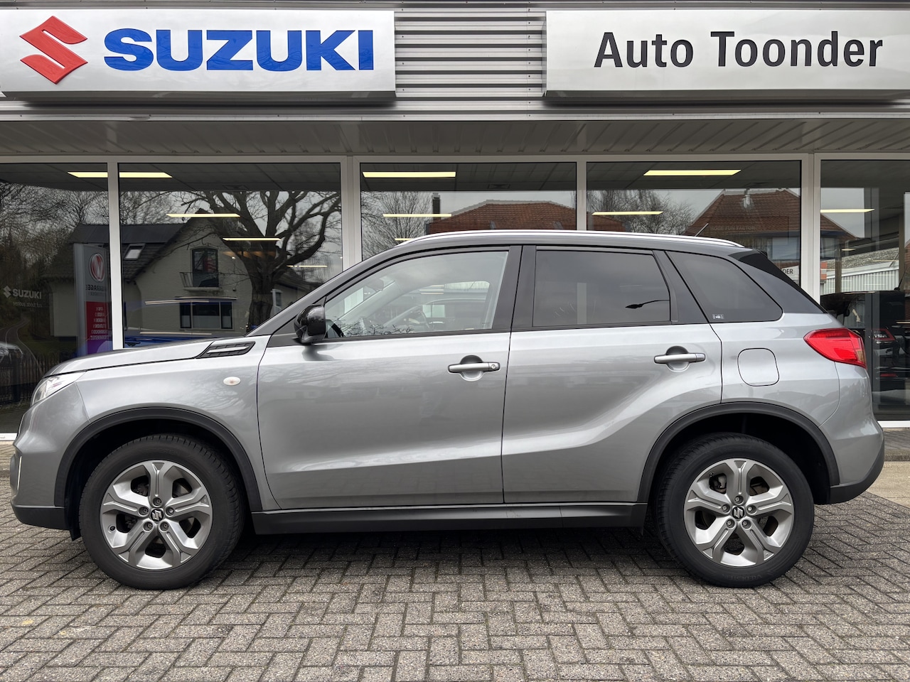 Suzuki Vitara - Exclusive 1.6 - AutoWereld.nl