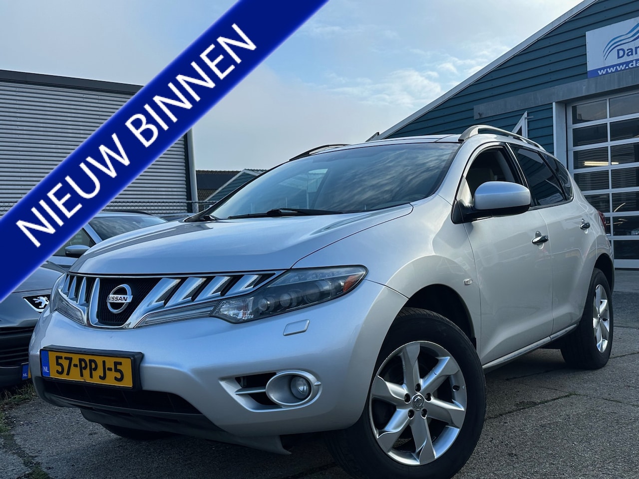 Nissan Murano - 3.5 V6 4WD AUT | ECC | LMV | Leer | Navi | Pano | Trekhaak - AutoWereld.nl