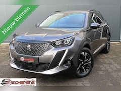 Peugeot 2008 - 1.2 PureTech Allure Road Trip | Navi | 3D Display | Camera | Trekhaak