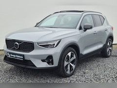 Volvo XC40 - 2.0 B4 Ultra Dark MY 2026 - 19” Wielen - Panoramadak - Harman Kardon Audio - Lighting - 36