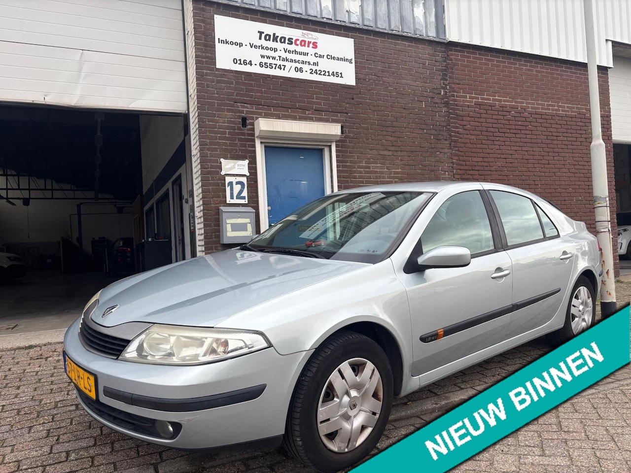 Renault Laguna - 1.8-16V Elective AUTOMAAT &LAGE KM NAP &AIRCO - AutoWereld.nl