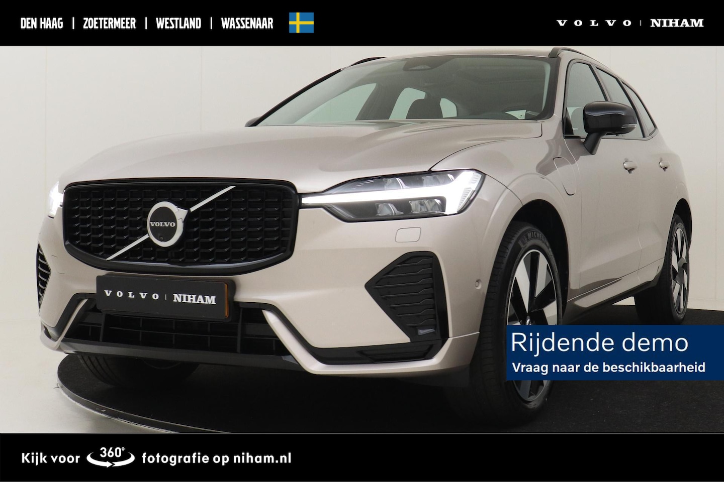 Volvo XC60 - T6 PLUG-IN HYBRID AWD ULTRA DARK -PANO.DAK|HEAD-UP DISP.|360°CAM|TREKHAAK|HK-AUDIO - AutoWereld.nl
