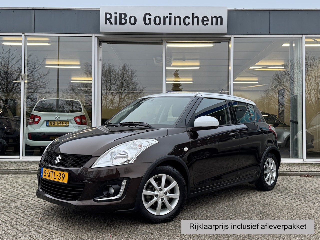 Suzuki Swift - 1.2 Dynamic EASSS * Stoelverwarming * Cruise control * Airco * - AutoWereld.nl