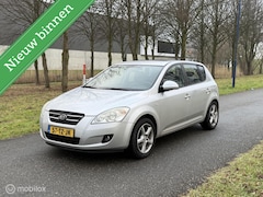 Kia Cee'd - 1.6 X-ecutive*AIRCO*ELEK. RAMEN*APK 08/26
