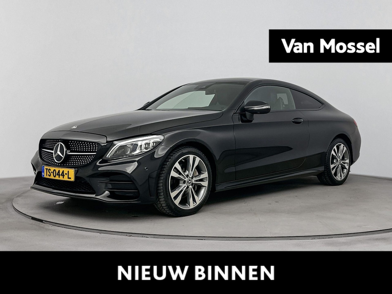 Mercedes-Benz C-klasse Coupé - 180 Premium Pack | Panoramadak | Camera | CruiseControl | StoelVerwarming | Navigatie | Bl - AutoWereld.nl