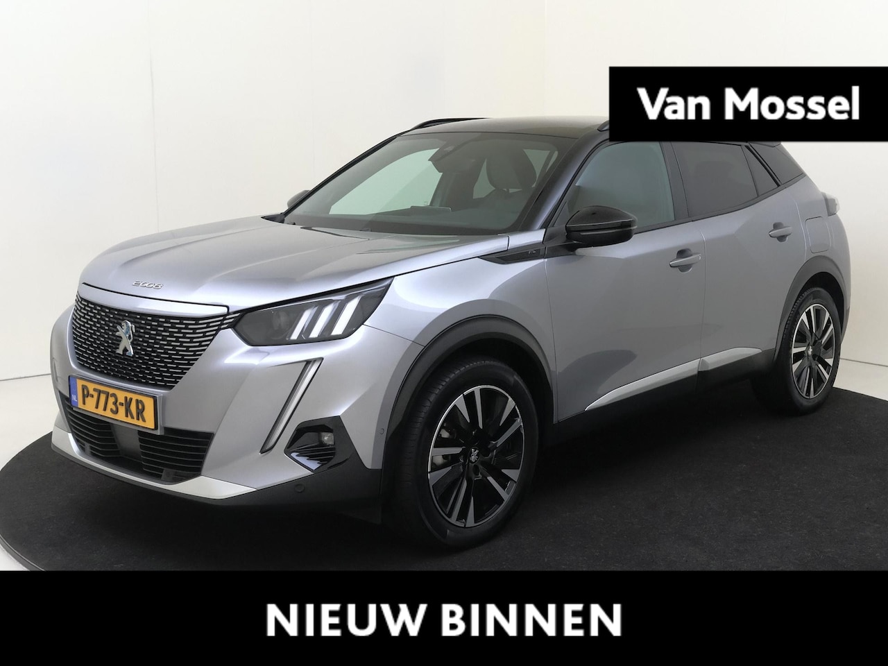 Peugeot e-2008 - EV GT Pack 50 kWh | Automaat | Navigatie | Camera | Stoelverwarming | Parkeersensoren| App - AutoWereld.nl