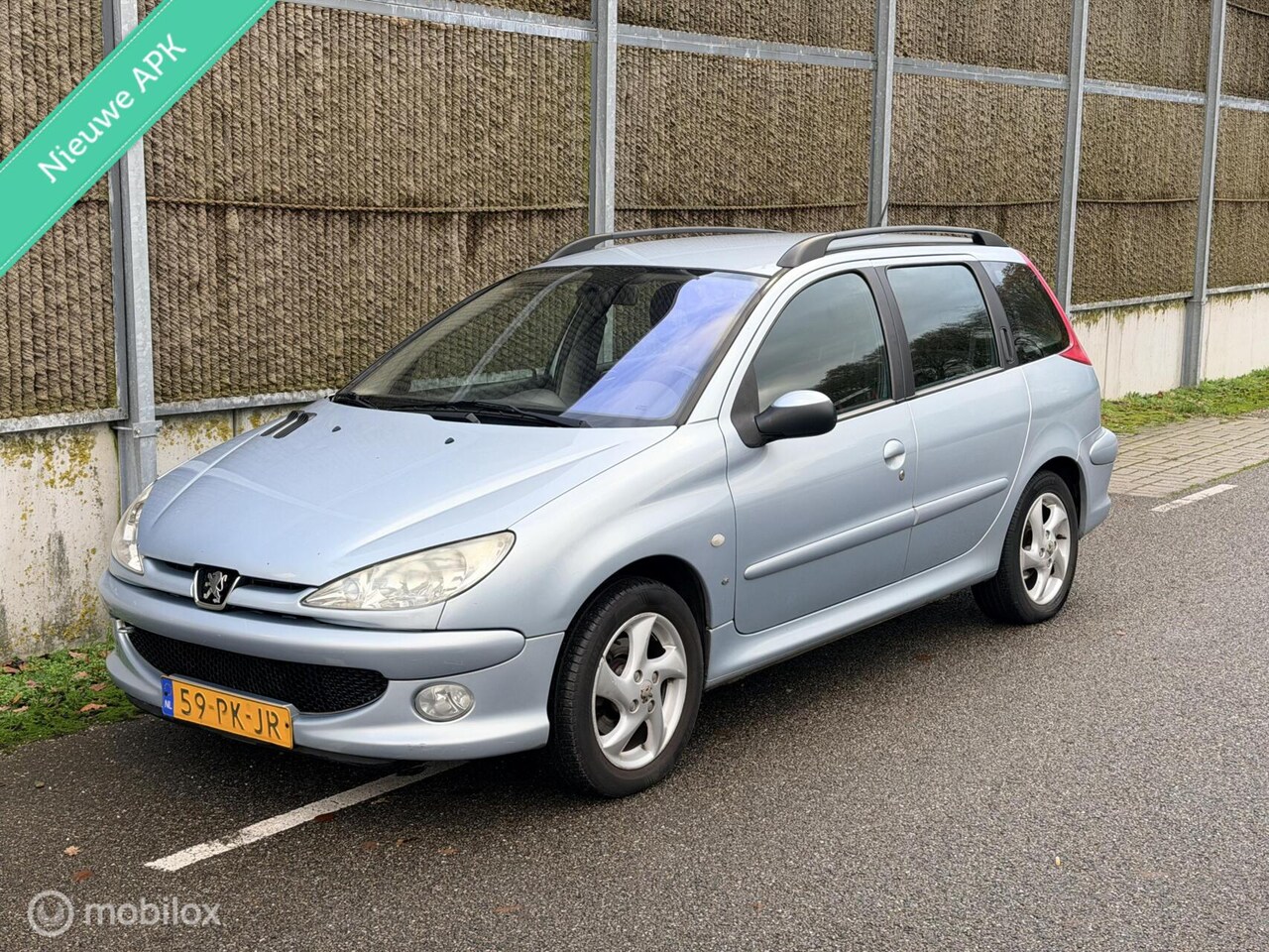 Peugeot 206 SW - 1.6-16V Griffe NAP/APK/TREKHAAK - AutoWereld.nl