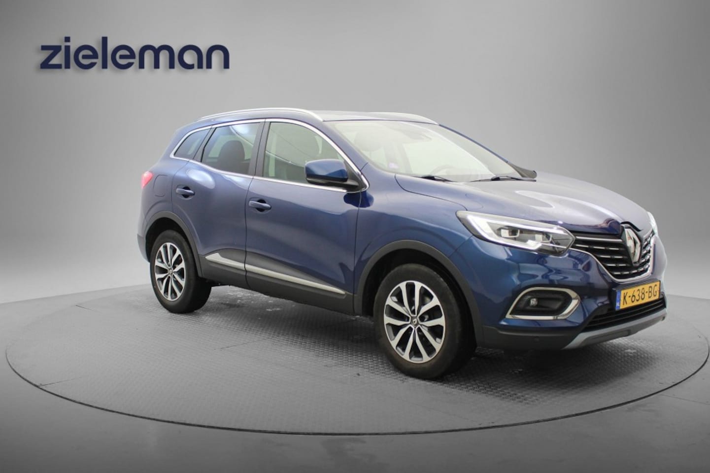 Renault Kadjar - 1.3 TCE Intens Automaat - Carplay, Navi, Cruise, Camera, Clima, Half Leer - AutoWereld.nl