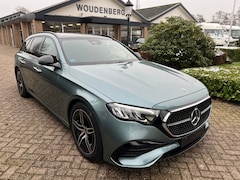 Mercedes-Benz E-klasse - E 300e AMG int + ext, Night pakket, Pano dak, Distronic