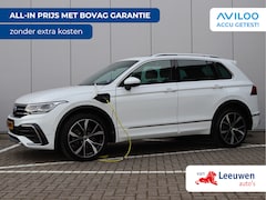 Volkswagen Tiguan - 1.4 TSI eHybrid R-Line | Pano | IQ-light | Trekhaak | Org. NL | 92, 8% SOH