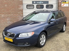 Volvo V70 - 1.6 T4 Limited Edition leder xenon 2012