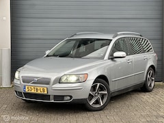 Volvo V50 - 2.4 D5 AUT | Airco | Stoelverwarming |