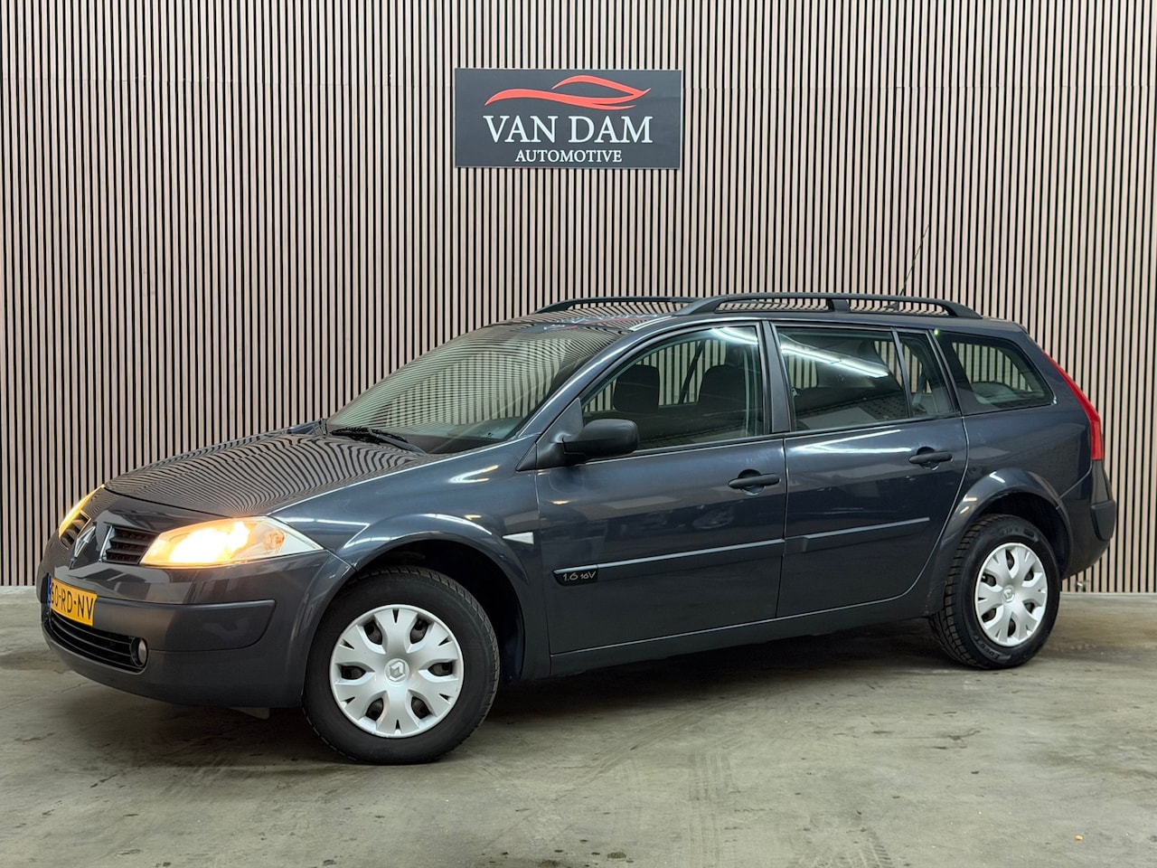 Renault Mégane Grand Tour - 1.6-16V Expression Luxe 2005 NAP CRUISE - AutoWereld.nl