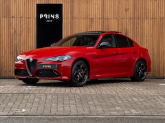 Alfa Romeo Giulia - 2.0T GME AWD Competizione 280pk | Pano-dak | Harman/Kardon | CarPlay | Lederen dash