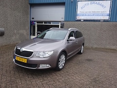 Skoda Superb Combi - 1.8 TSI Elegance Business Line