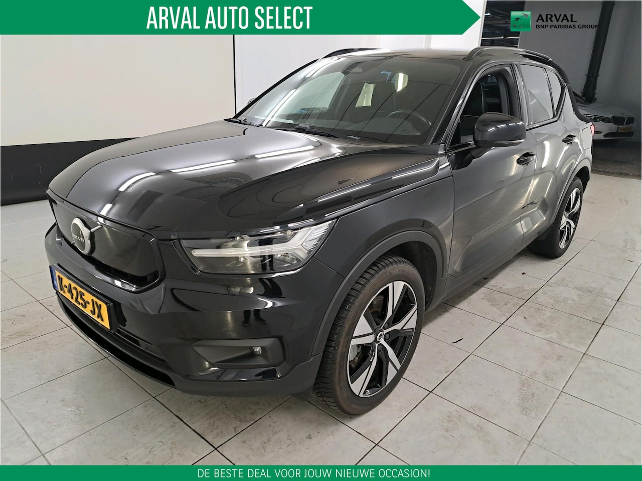 Volvo XC40 - Recharge P8 408pk AWD R-Design | SOH 93% | Warmtepomp | Leder/Alcantara | H/K Audio | Stuu - AutoWereld.nl