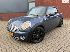 MINI Cabrio - 1.6 Cooper 2009/ZEER MOOI/COMPLEET OMDERHOUDEN/AIRCO/HALF LEDER/BOEKJES EN 2 SLEUTELS/UNIE