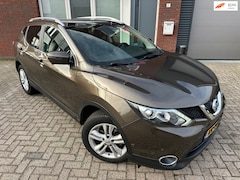 Nissan Qashqai - 1.2 Tekna / Pano / Navi / Camera / PDC / AUT