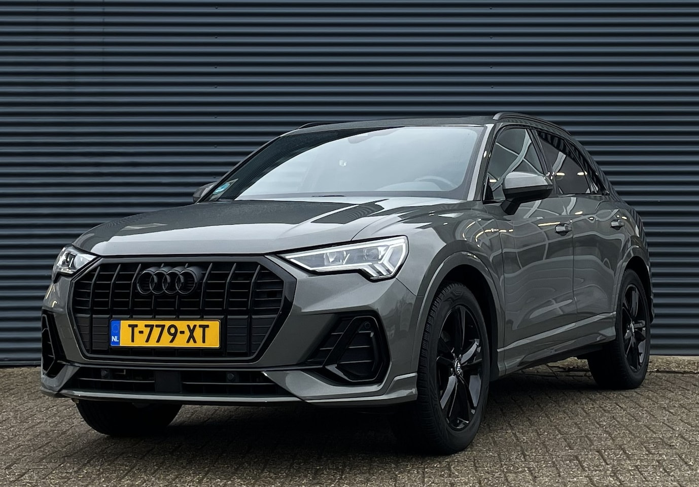 Audi Q3 - 35 TFSI 2x S-Line S-Tronic Carplay/Pano/Keyless - AutoWereld.nl