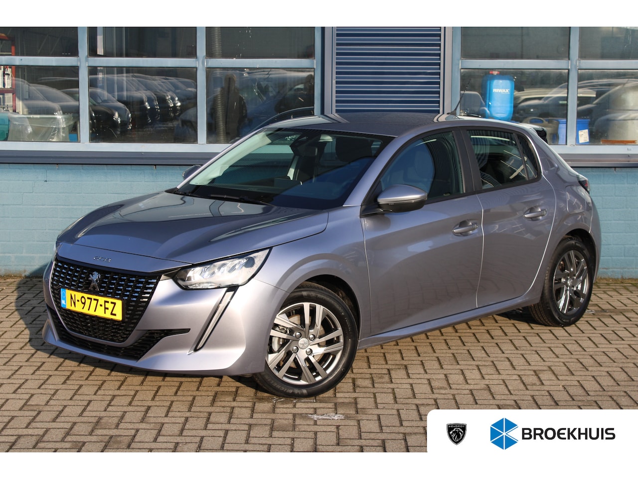 Peugeot 208 - 1.2 PureTech Blue Lease Active Automaat | Android Auto/Apple Carplay | Parkeersensoren | N - AutoWereld.nl