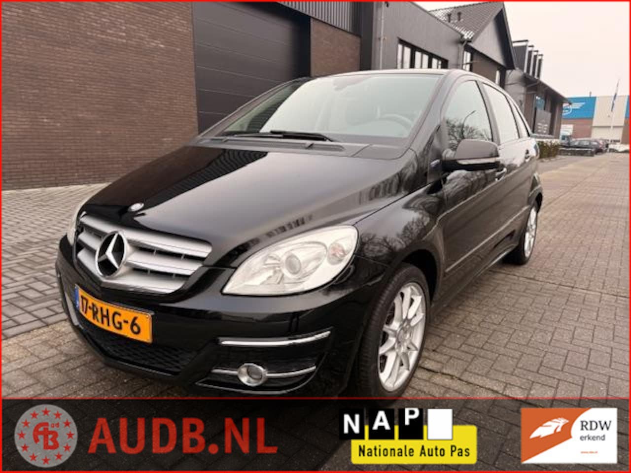 Mercedes-Benz B-klasse - 160 BlueEFFICIENCY Business Class| HALFLEER|AIRCO|17 INCH|NAVIGATIE| - AutoWereld.nl