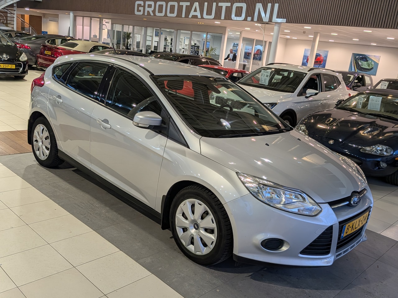 Ford Focus - 1.0 EcoBoost Trend Airco, Cruise Control, Trekhaak, Stuurbekrachtiging - AutoWereld.nl