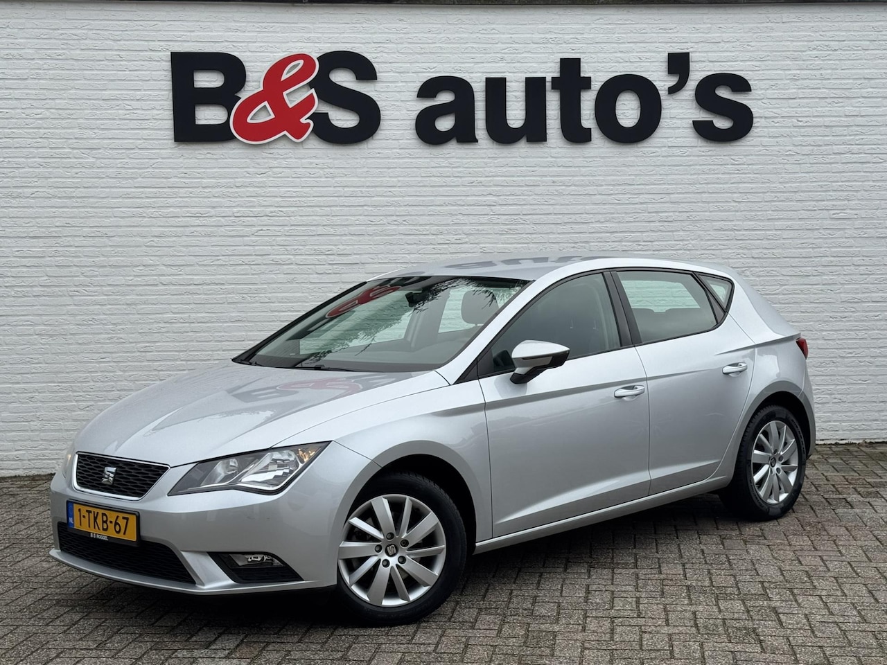 SEAT Leon - 1.2 TSI Reference Airco Cruise Elek ramen voor 16"Lichtmetalen velgen - AutoWereld.nl