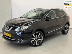 Nissan Qashqai - 1.2 Tekna / NL-auto / Pano / Leder / Stoelverwarming