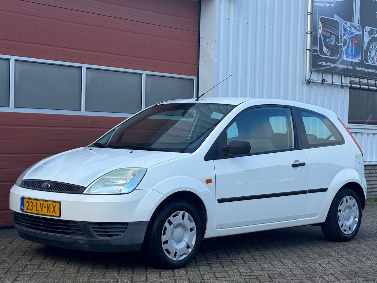 Ford Fiesta - 1.4-16V Ambiente 1.4-16V Ambiente - AutoWereld.nl