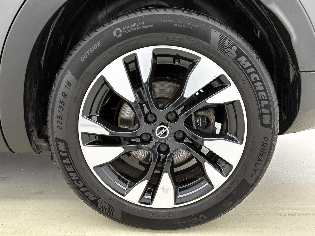 Opel Grandland X - 1.6 Turbo Hybrid4 Ultimate | Leder | Navigatie | Camera | Stoelverwarming/verkoeling - AutoWereld.nl