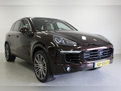 Porsche Cayenne - 3.0 S E-Hybrid | 480PK | STANDKACHEL | BOSE | KEYLESS | TREKHAAK | 21'LMV | LED | PDC-V/A