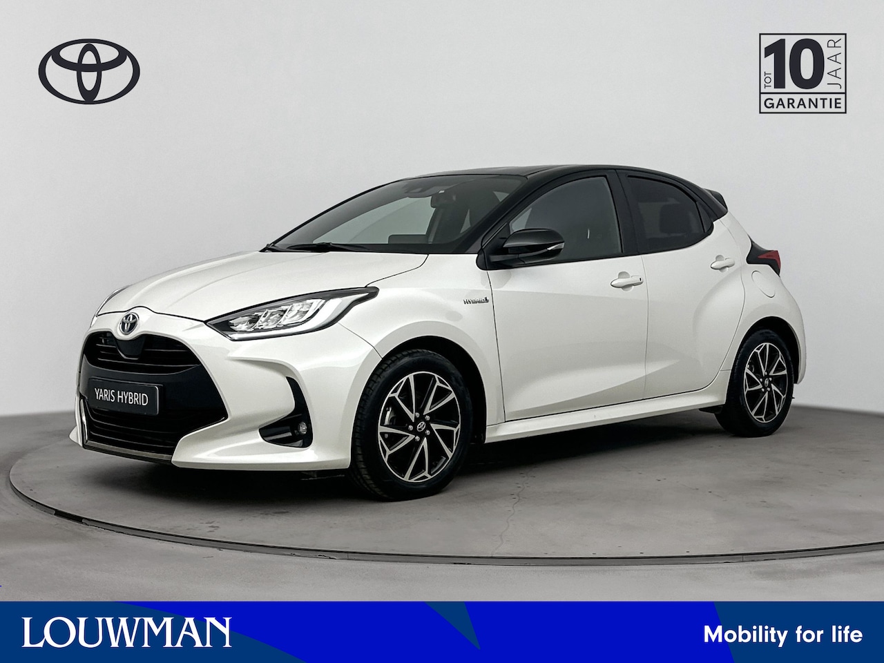 Toyota Yaris - 1.5 Hybrid Style Bi-Tone Limited | Apple Carplay / Android Auto | Parkeercamera | Lederen - AutoWereld.nl