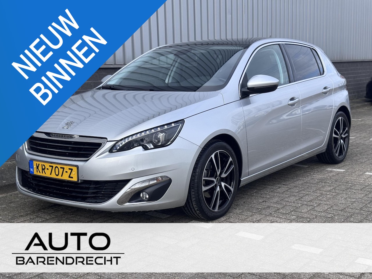 Peugeot 308 - 1.2 PureTech Allure Automaat | Panoramadak | Navigatie - AutoWereld.nl