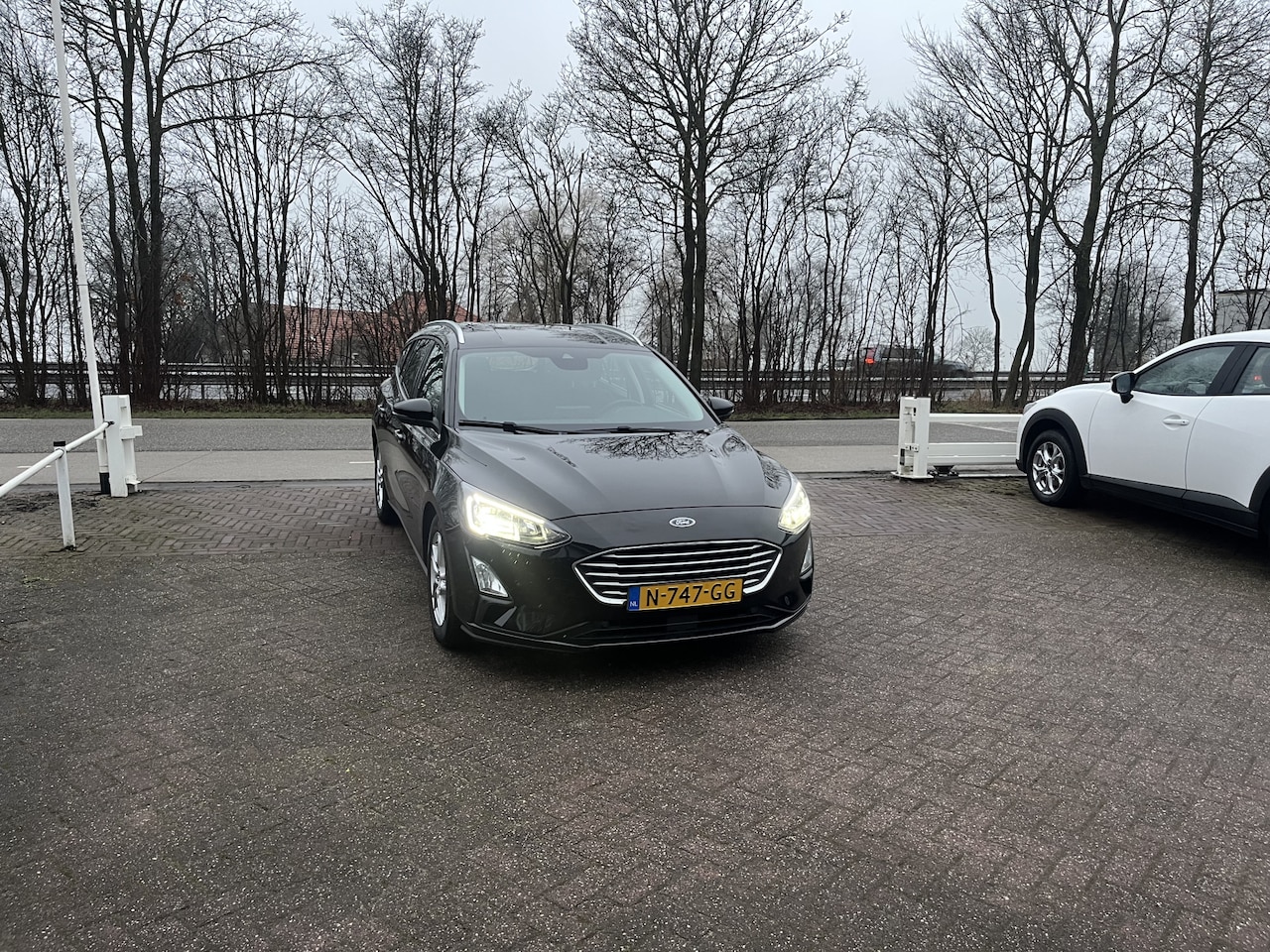 Ford Focus Wagon - 1.0 EcoBoost Hybrid Edition Business CAMERA WINTER PACK NAVI - AutoWereld.nl