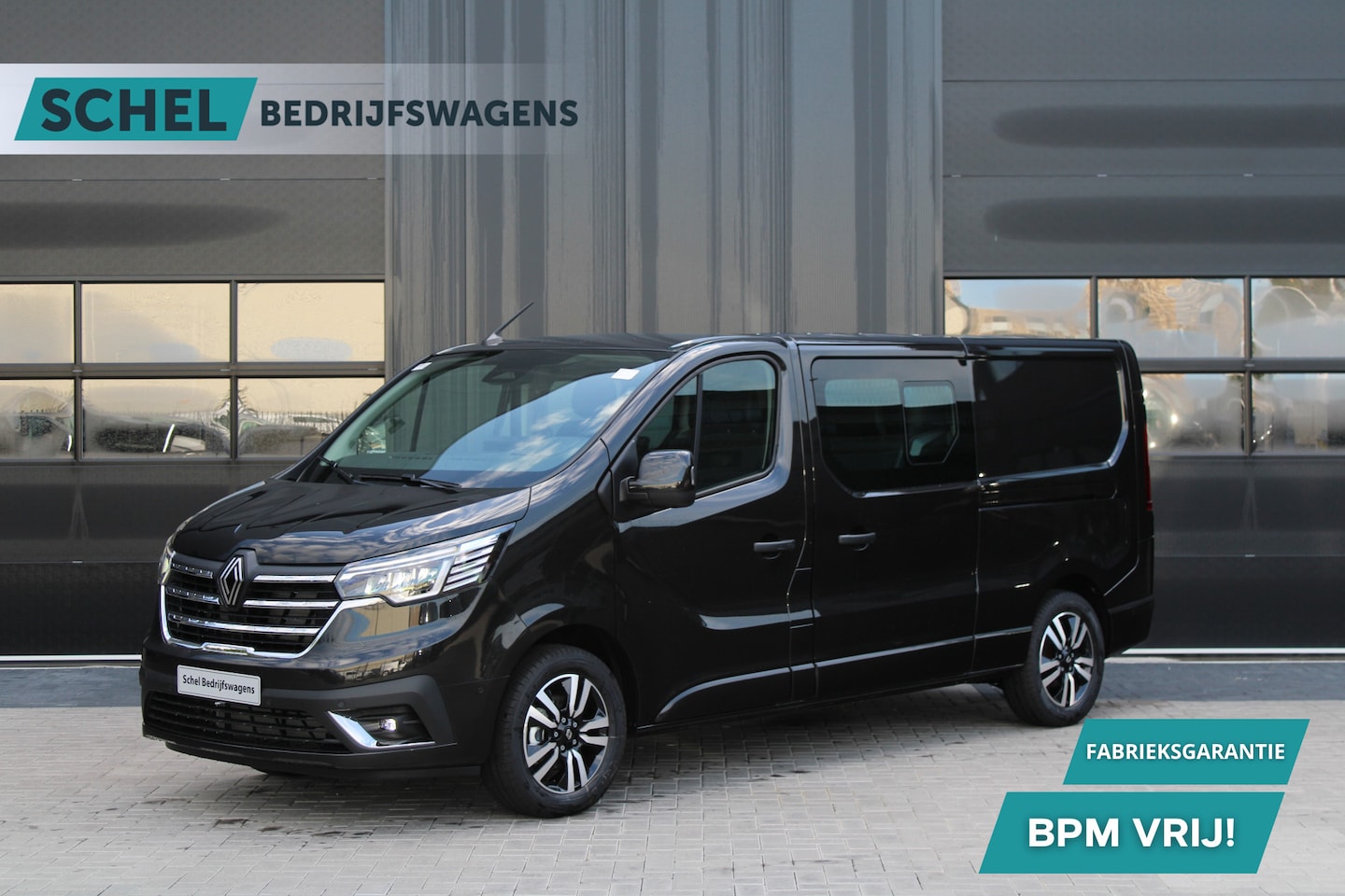 Renault Trafic - 2.0 Blue dCi 170pk T29 L2H1 Extra DC - 2x Schuifdeur - Carplay - LED - Blind Spot - Naviga - AutoWereld.nl