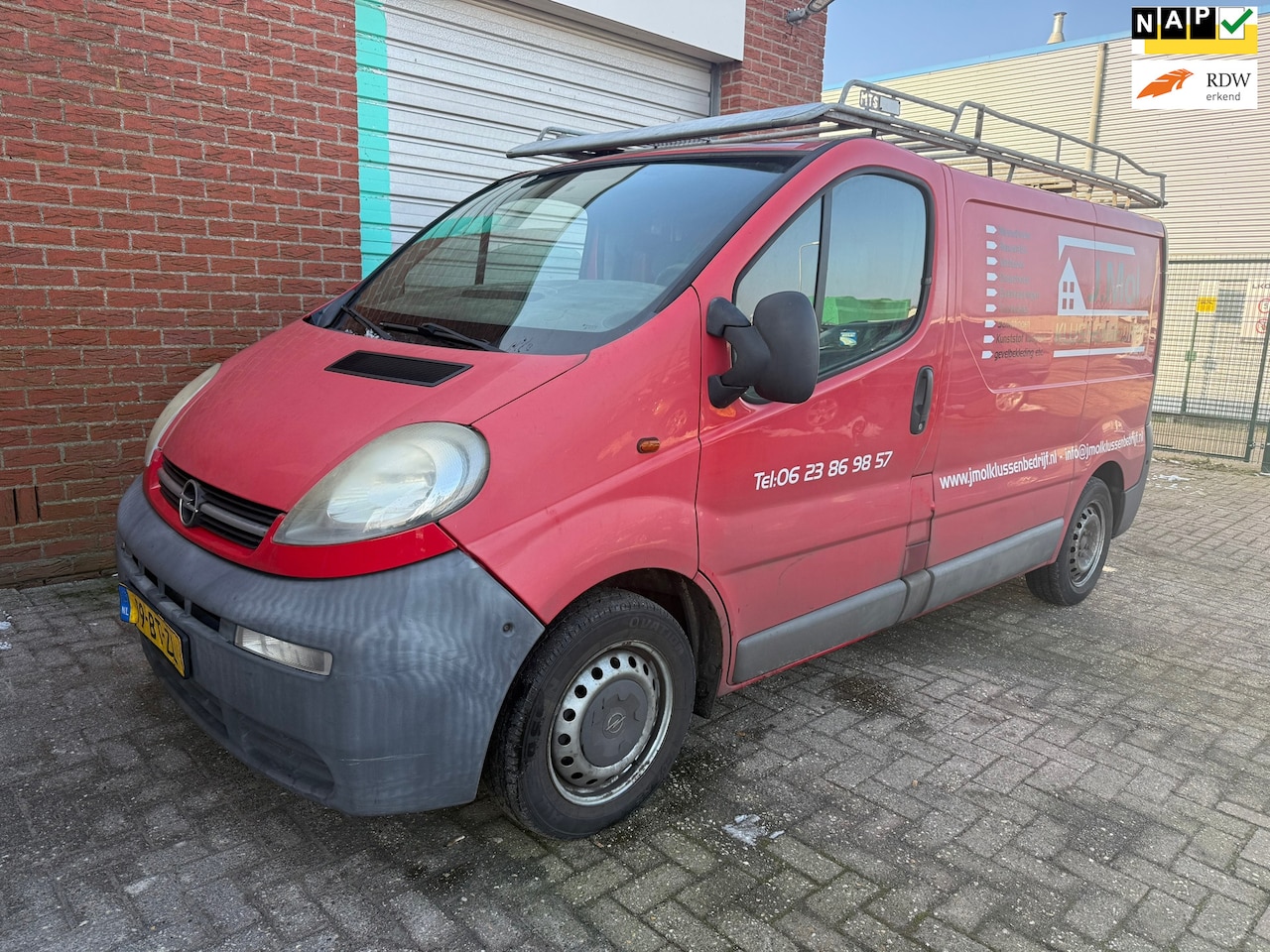 Opel Vivaro - 1.9 CDTI L1H1DC Essentia Bj:2005 NAP! - AutoWereld.nl