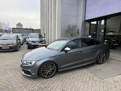 Audi A3 Limousine - 2.0 TFSI S3 quattro RS ZETELS 19INCH INRUIL MOGELIJK