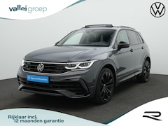 Volkswagen Tiguan - 1.4 TSI eHybrid 245 pk DSG R-Line Business | Panoramadak | Trekhaak | Adaptief onderstel |