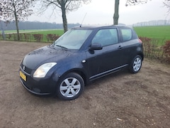 Suzuki Swift - 1.3 GLS All season banden.